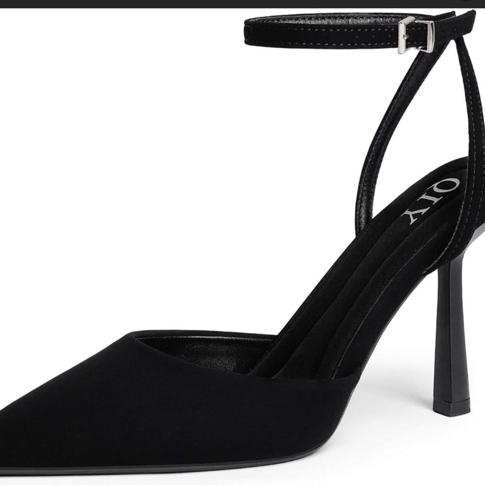 NIB QIY Closed Toe Ankle Strap Heels Pumps Pointed Toe Sandals